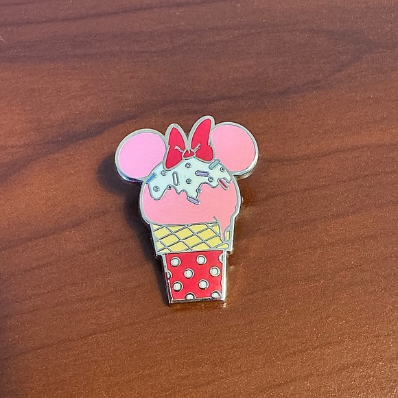 Disney Pins - Minnie Mouse Pink Ice Cream Cone Food Icons Snack Pin Collection - Picture 2 of 4